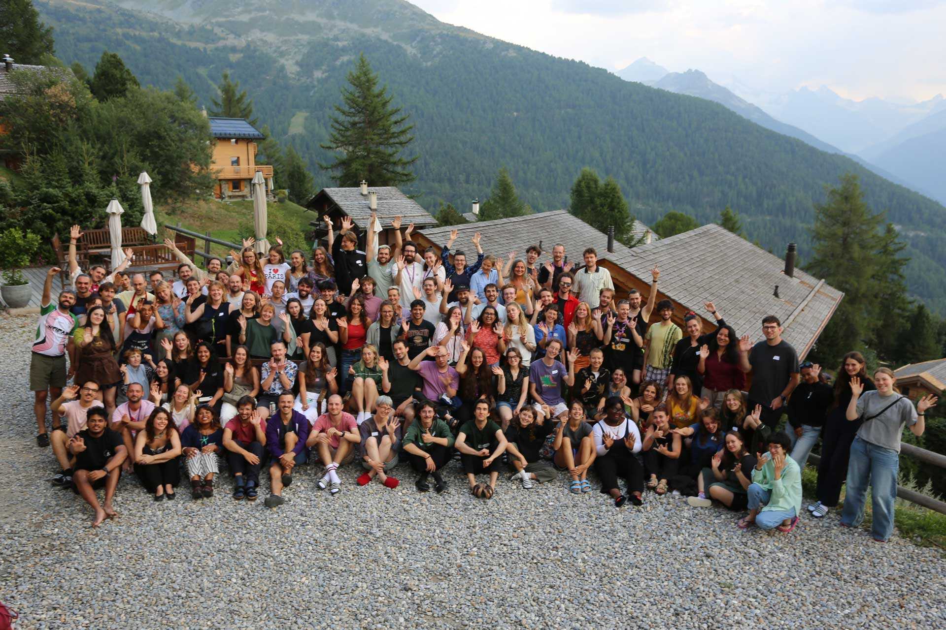 Care ins Zentrum: Wirtschaft neu denken Bericht über die Summer School
